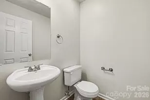 10708 Haddington Dr NW, Charlotte, NC 28269 - Photo 12