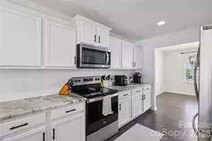 826 Newfound Hollow Dr, Charlotte, NC 28214 - Photo 10