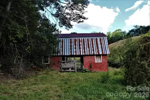 745 Broom Rd, Tuckasegee, NC 28783 - Photo 34