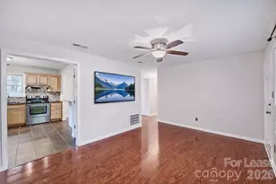 218 Clearbrook Rd, Matthews, NC 28105 - Photo 4