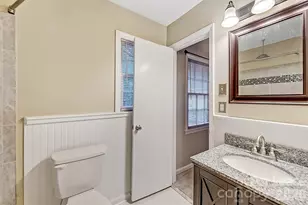 218 Clearbrook Rd, Matthews, NC 28105 - Photo 8