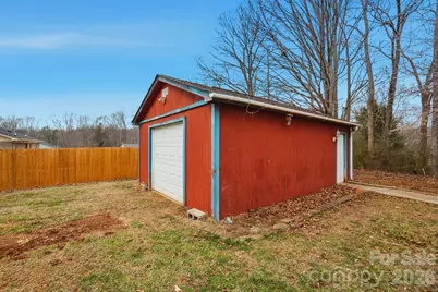 616 Durham Road, Stanley, NC 28164 - Photo 38