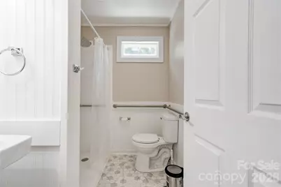 327 Woodside Drive, Shelby, NC 28150 - Photo 6