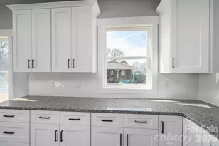 318 Sunrise Cir, Shelby, NC 28150 - Photo 10