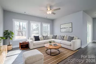 318 Sunrise Cir, Shelby, NC 28150 - Photo 2