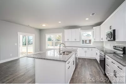 318 Sunrise Circle, Shelby, NC 28150 - Photo 4