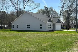 318 Sunrise Cir, Shelby, NC 28150 - Photo 36