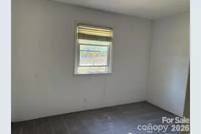 1504 Hunsinger Avenue, Gastonia, NC 28052 - Photo 4