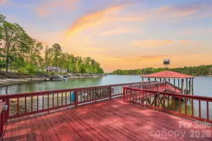 139 Hawks Point Dr, Troutman, NC 28166 - Photo 36