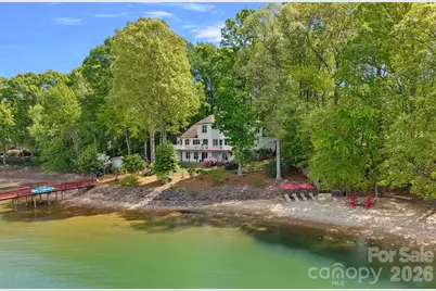 139 Hawks Point Drive, Troutman, NC 28166 - Photo 2