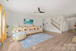 13022 Kenworth Rd, Charlotte, NC 28278 - Photo 8