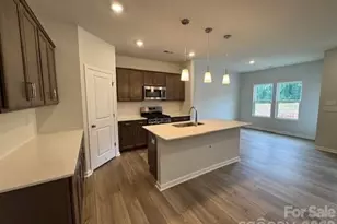 206 Rodeo Dr, Shelby, NC 28150 - Photo 6