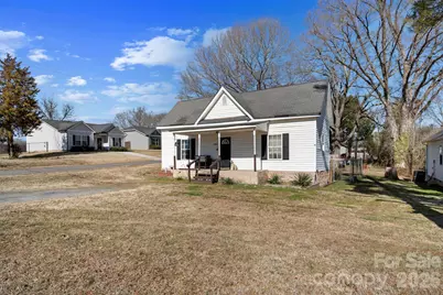 1242 W Airline Avenue, Gastonia, NC 28052 - Photo 2
