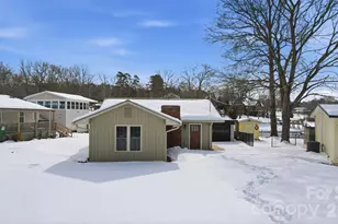 243 Shore Ln, Lexington, NC 27292 - Photo 4