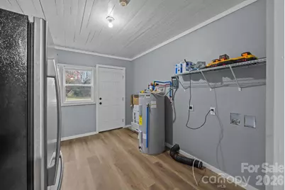 713 Second Street Place SW, Conover, NC 28613 - Photo 24