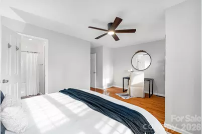 320 W 10th Street, Charlotte, NC 28202 - Photo 16