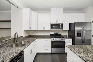 3043 Potomac River Pkwy, Charlotte, NC 28217 - Photo 16