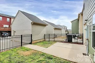 3043 Potomac River Pkwy, Charlotte, NC 28217 - Photo 32