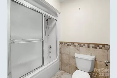 605 Red Oak Drive, Hendersonville, NC 28791 - Photo 28