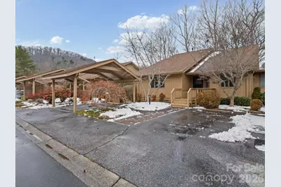 605 Red Oak Drive, Hendersonville, NC 28791 - Photo 40