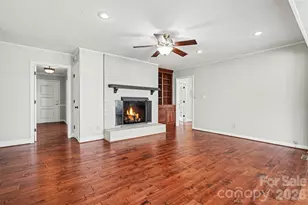 204 Country Club Cir, Shelby, NC 28150 - Photo 10