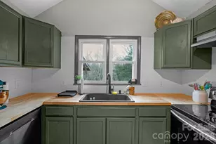 1308 SW Roseberry Pl, Concord, NC 28025 - Photo 10