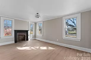 234 S Ervin Ave, Newton, NC 28658 - Photo 24