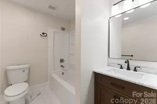 234 S Ervin Ave, Newton, NC 28658 - Photo 18