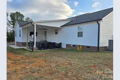 147 Black Bottom Road, Union, SC 29379 - Photo 4