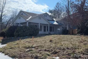 522 1st Ave W, Hendersonville, NC 28739 - Photo 6