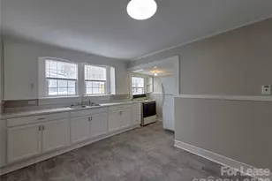 42 Cedar St, Salisbury, NC 28144 - Photo 6