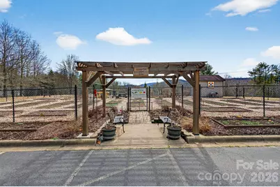 70 Copper Creek Lane, Hendersonville, NC 28739 - Photo 28