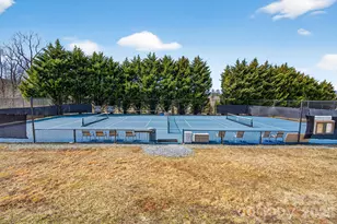 70 Copper Crk Ln, Hendersonville, NC 28739 - Photo 16