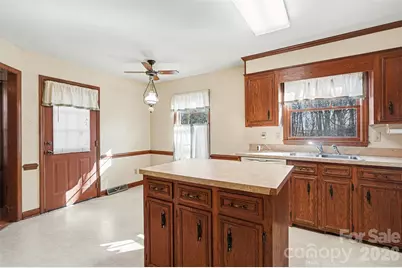 2116 Rice Road, Matthews, NC 28105 - Photo 6