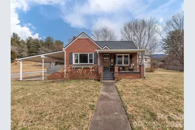 132 Maxwell Street, Waynesville, NC 28786 - Photo 2