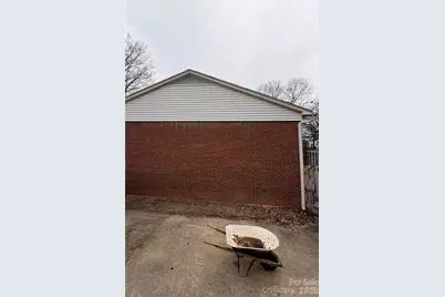 809 Forestbrook Drive, Gastonia, NC 28056 - Photo 4