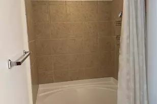 4620 Piedmont Row Dr, Charlotte, NC 28210 - Photo 12