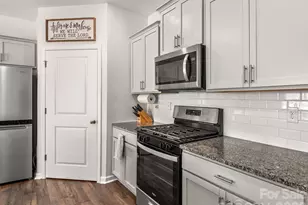 75 Dandelion Rd, Fletcher, NC 28732 - Photo 6