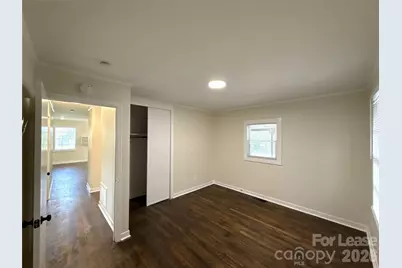 4625 Nations Crossing Road, Charlotte, NC 28217 - Photo 6