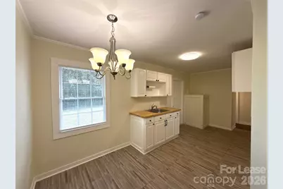 4625 Nations Crossing Road, Charlotte, NC 28217 - Photo 4