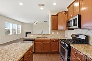 7133 Kinley Commons Ln, Charlotte, NC 28278 - Photo 20