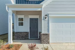 1655 Troon Dr, Salisbury, NC 28144 - Photo 2