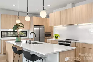 2380 Maria Lynn Ct, Gastonia, NC 28056 - Photo 4