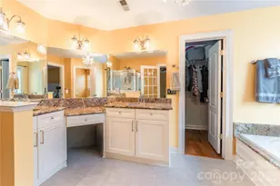 11049 Dipali Ct, Charlotte, NC 28214 - Photo 22