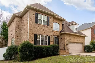 11049 Dipali Ct, Charlotte, NC 28214 - Photo 2