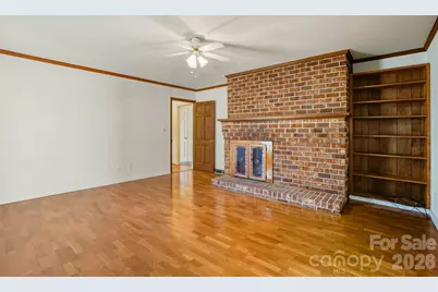 6 Crestwood Lane, Candler, NC 28715 - Photo 12