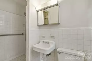 6 Crestwood Ln, Candler, NC 28715 - Photo 18