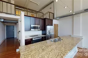715 N Graham St, Charlotte, NC 28202 - Photo 2