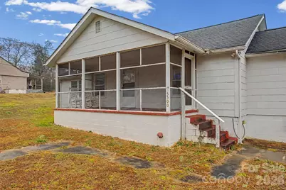 5500 Old Winnsboro Road, Great Falls, SC 29055 - Photo 2