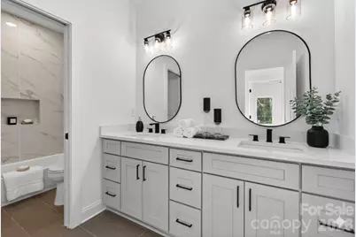 1804 Vinton Street, Charlotte, NC 28216 - Photo 24